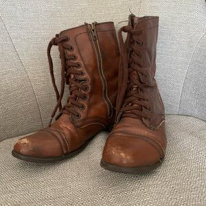 Steve Madden 7.5 boots